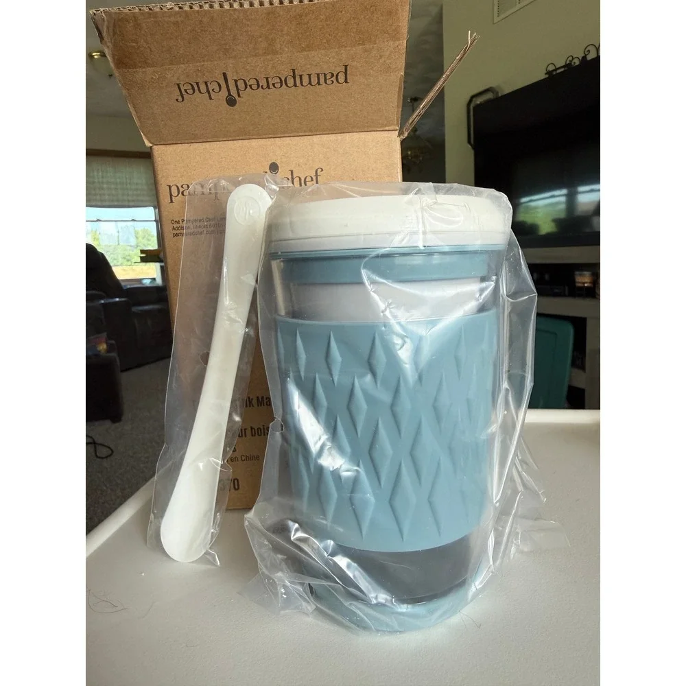 Pampered Chef Frozen Drink Maker Unisex OS Blue 101370 Slushie Smoothie Manual